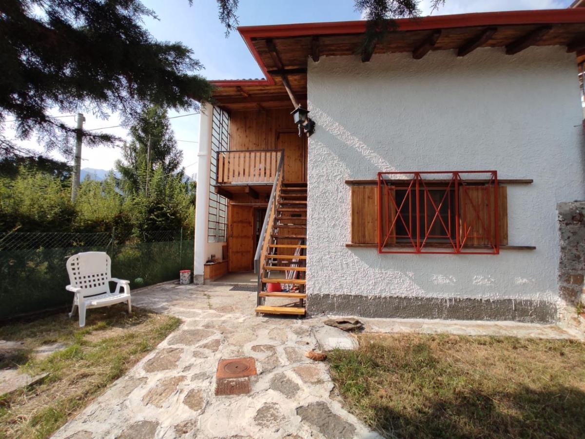 Appartamento Con Giardino Privato. Rubiana Екстериор снимка