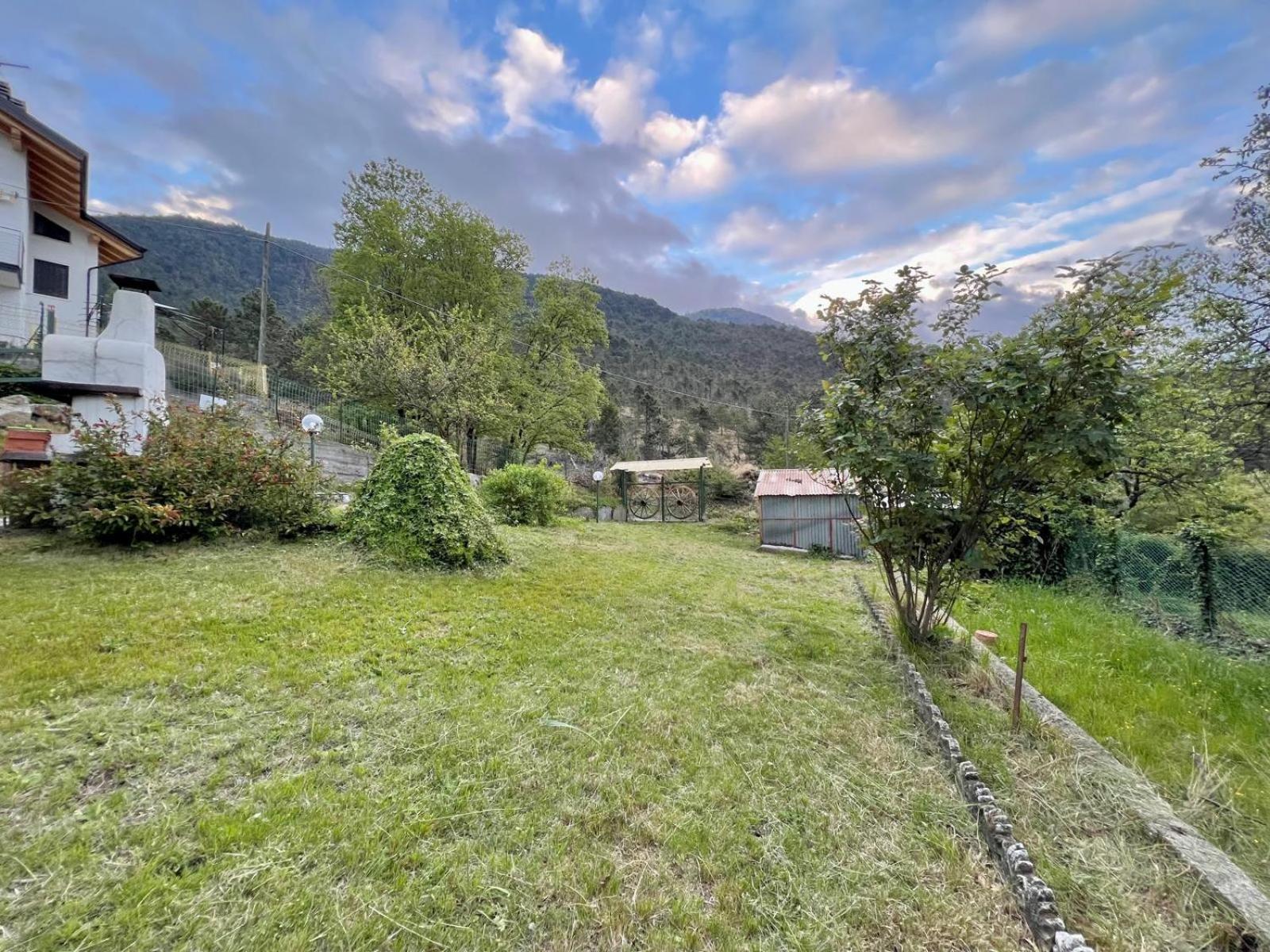 Appartamento Con Giardino Privato. Rubiana Екстериор снимка
